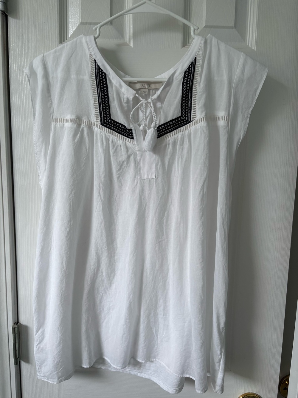 LOFT White Tank Top with Dark blue trim